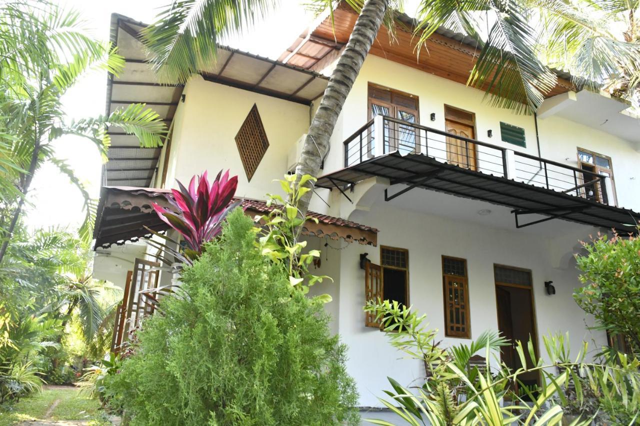 Pearl Bungalow Тринкомале Екстериор снимка