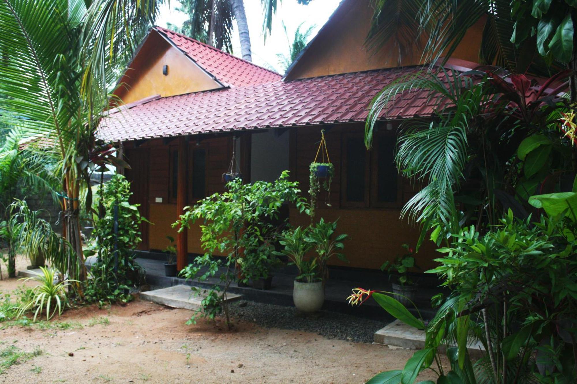 Pearl Bungalow Тринкомале Екстериор снимка