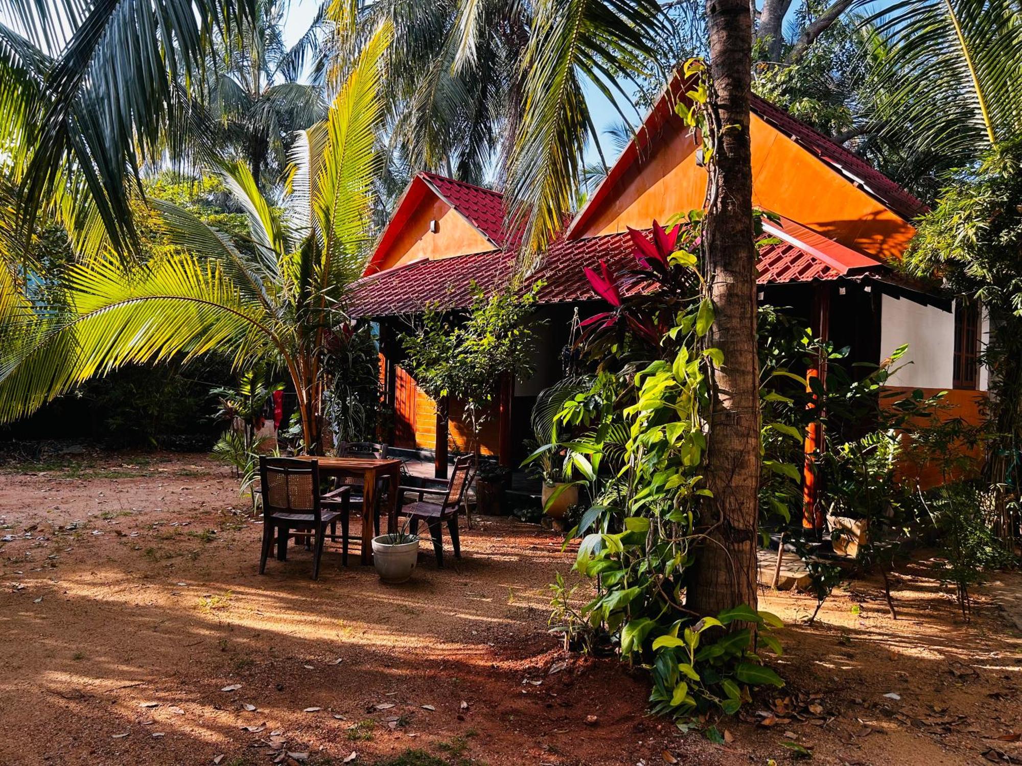 Pearl Bungalow Тринкомале Екстериор снимка