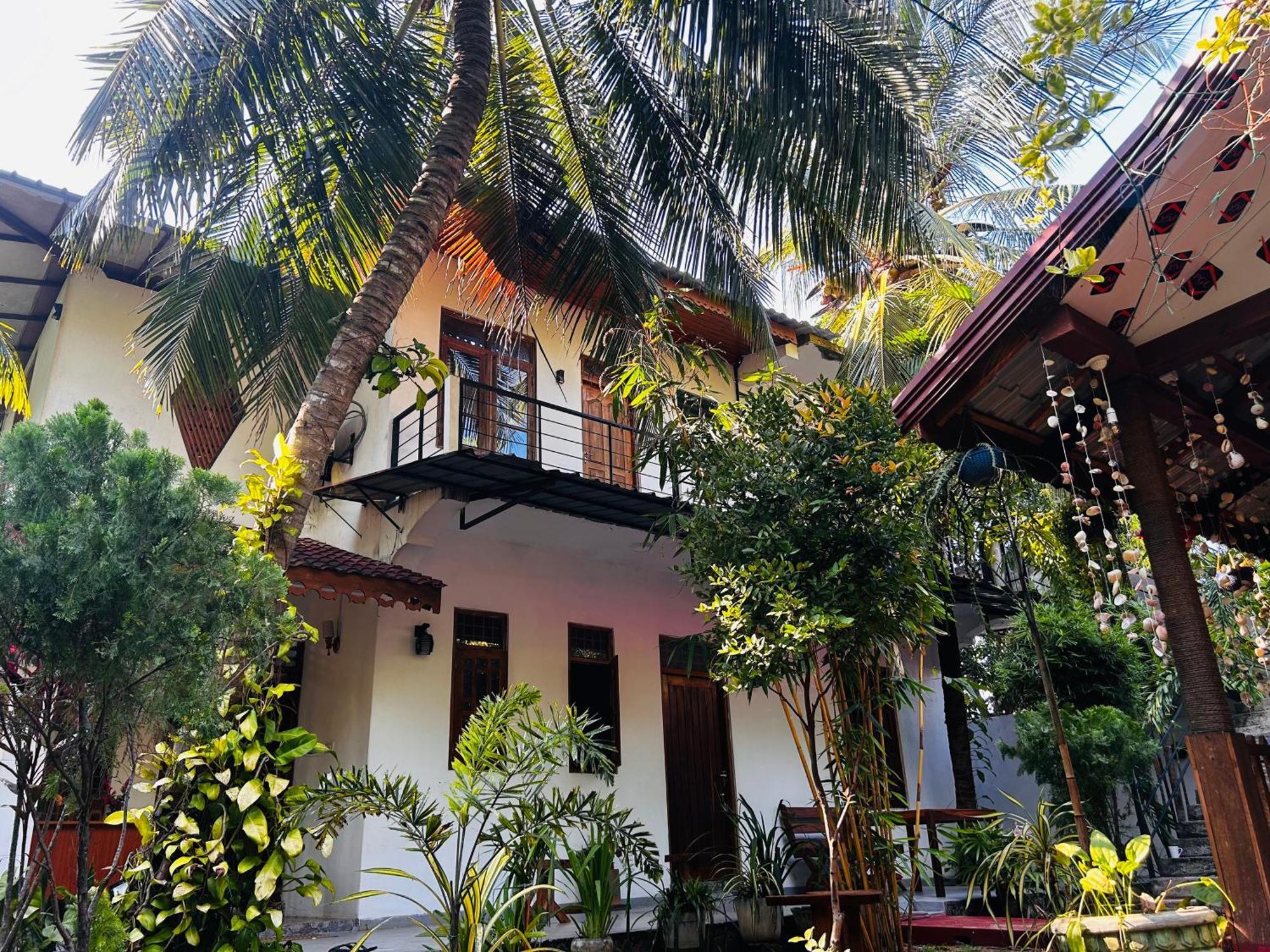 Pearl Bungalow Тринкомале Екстериор снимка